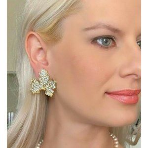 VTG De Liguoro Designer Crystal grape leaf Earring